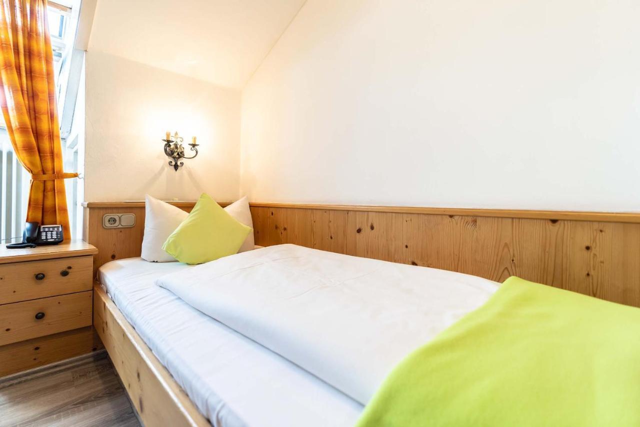Hotel-Gasthof Zum Dragoner Peiting Eksteriør bilde