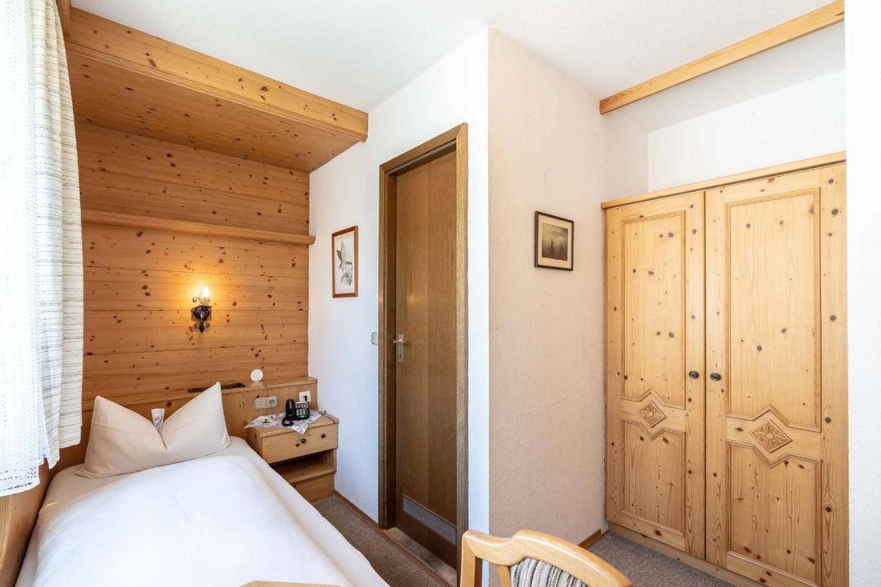 Hotel-Gasthof Zum Dragoner Peiting Eksteriør bilde